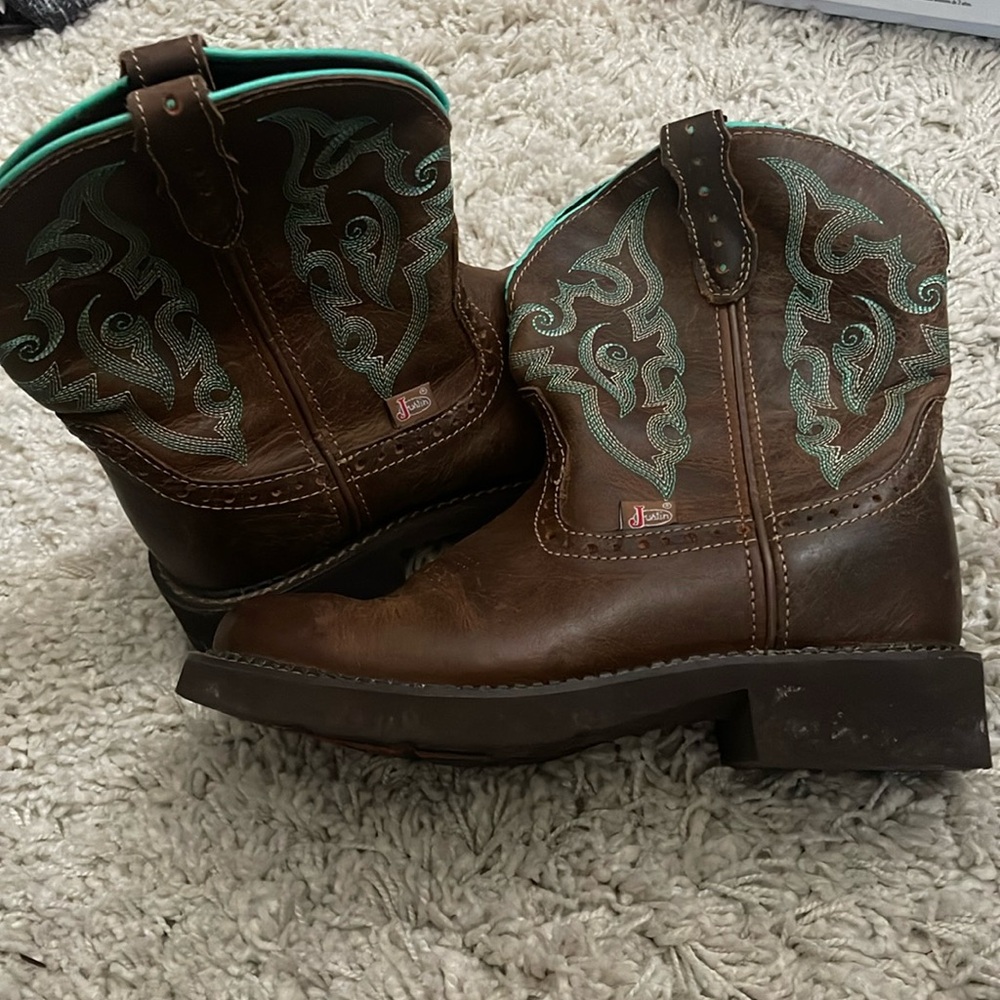 Justin Gypsy Boots sz 7.5